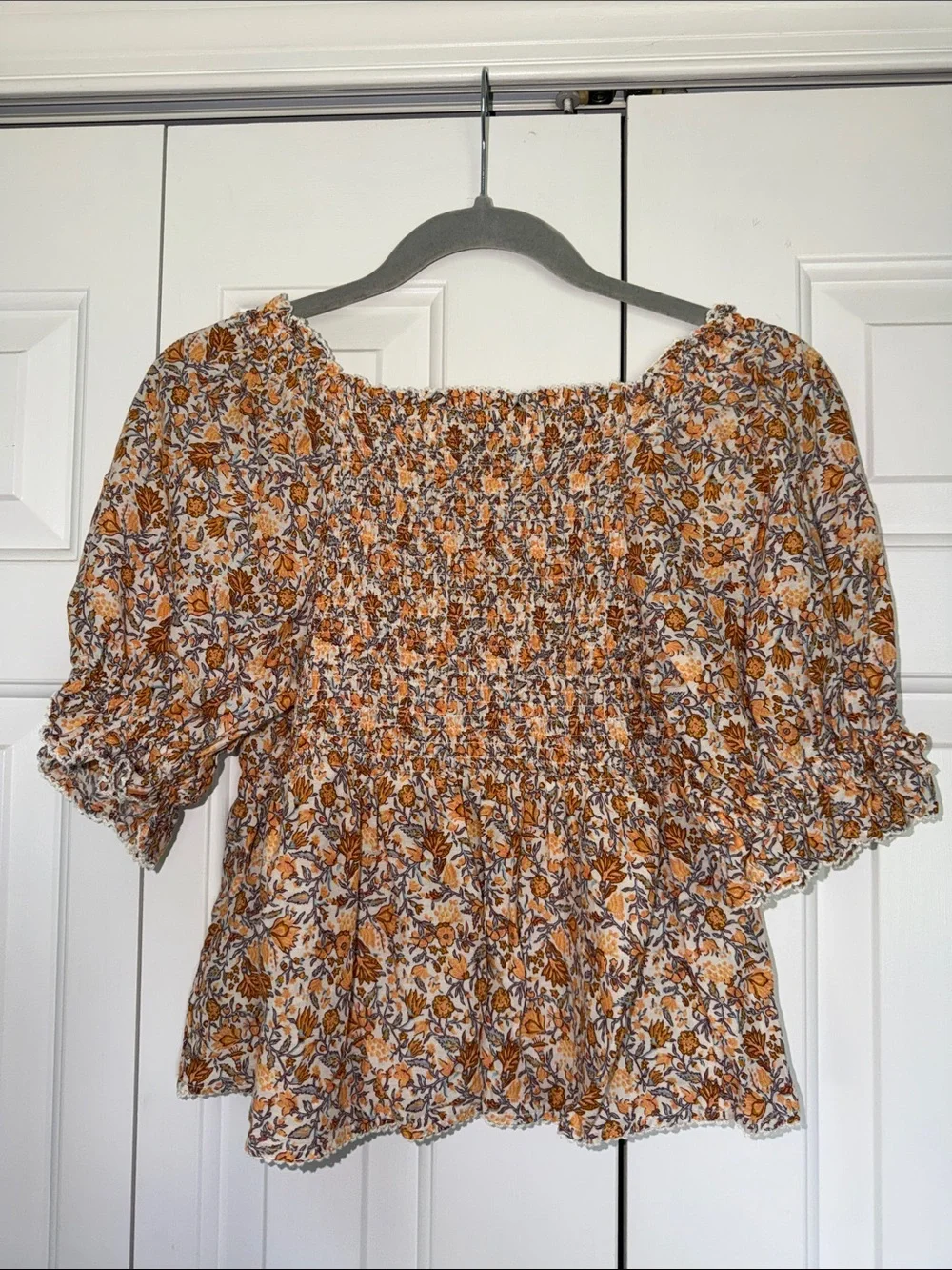 Old Navy lightweight peasant